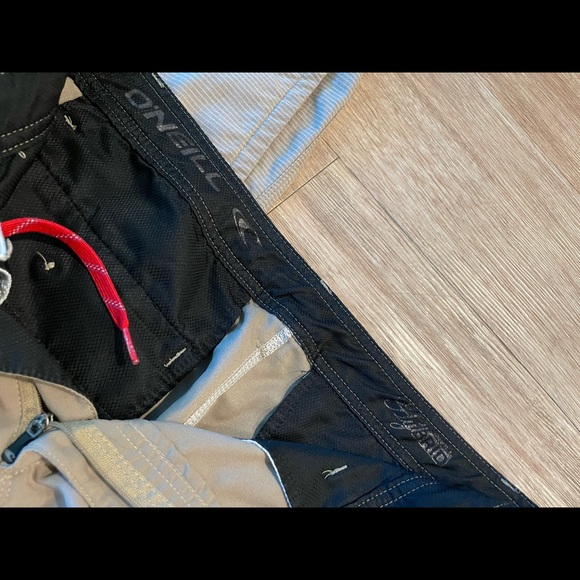 2 pair O’Neill Hybrid Shorts Khaki and Tan Striped 32 - Picture 4 of 8